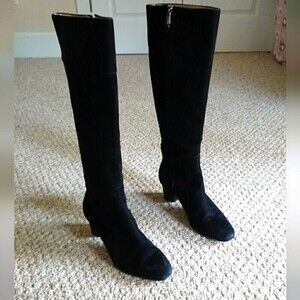 Diane Von Furstenberg black suede Soft leather Boots size 7M